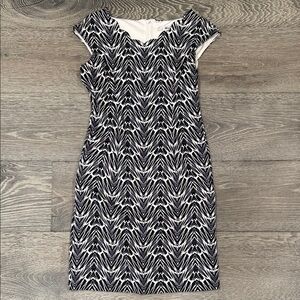 Chic Monochrome Patterned Mini Dress